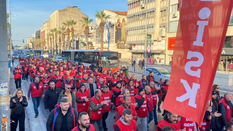 DİSK Genel-İş Sendikası'ndan İzmir Büyükşehir Belediyesi'ne tepki: 