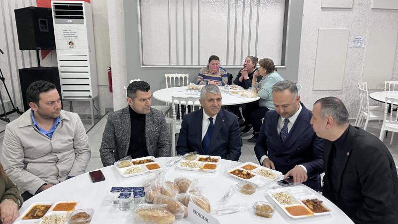 MHP'li Veysel Şahin, Bosna Hersek iftarında kardeşlik ve birlik mesajı verdi