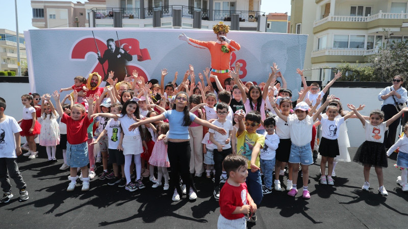 Aliağa’da 23 Nisan coşkusu üç gün sürecek