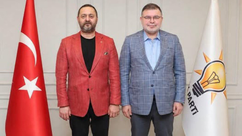AK Parti İzmir İl Başkanı Bilal Saygılı ve Hasan Ünal İl Başkanlığında Bir Araya Geldi