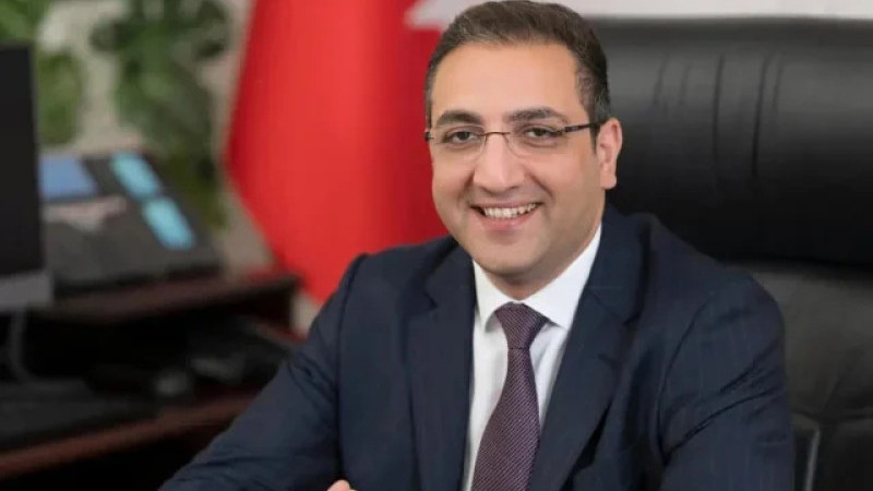 Balçova Belediye Başkanı Onur Yiğit gözaltına alındı