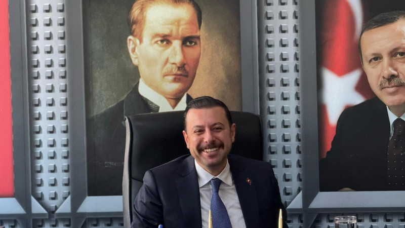 Mahmut Atilla Kaya: 