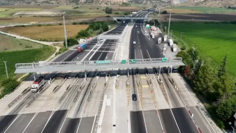 Çeşme’de Gişeler Kalkıyor: Serbest Geçiş Sistemine Geçilecek