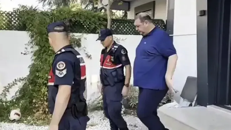 İlkay Çiçek CHP’den istifa etti: “Emek verdiğim partim tarafından lekelendim”