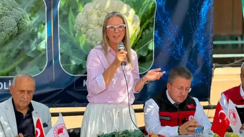 Ceyda Bölünmez Çankırı’dan Ödemiş’te üreticiye destek